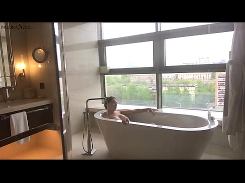 ❤️ Керемет сәби Жуынатын бөлмеде оның кискасын құмарта тартып жатыр ❤️ Сапалы секс kk.xlxxporno.ru ❌️❤